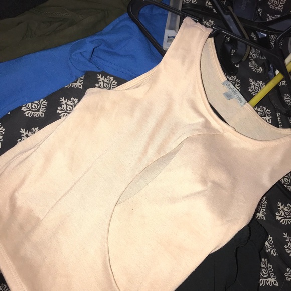 Pink top - Picture 3 of 4